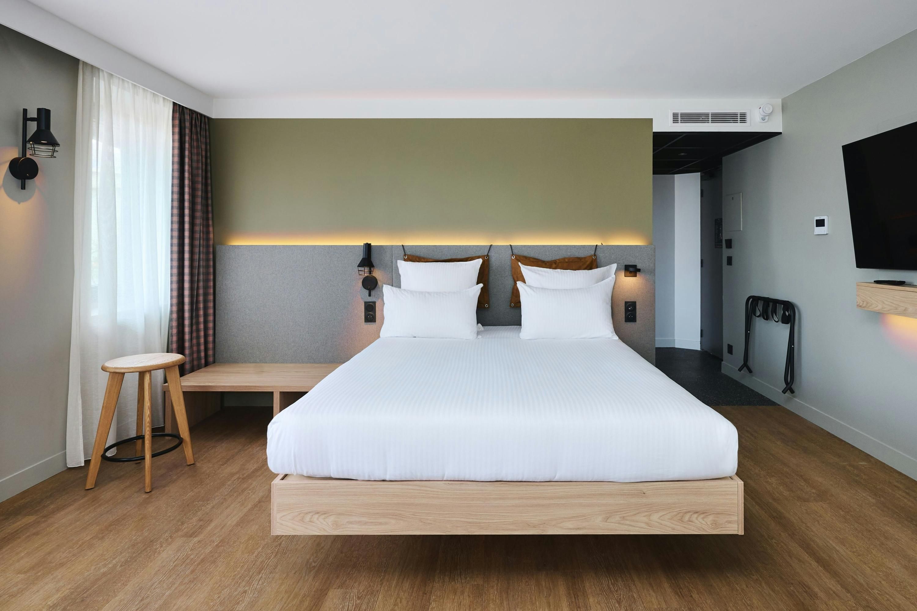 Moxy Annecy