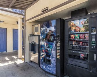 Motel 6 Riverside, Ca - Ucr East - Riverside - Shop