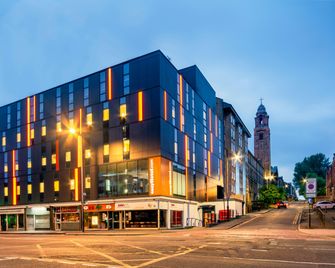easyHotel Glasgow - Glasgow - Building