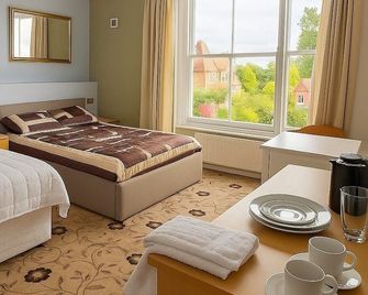 The Queens Road Hotel - Shanklin - Schlafzimmer