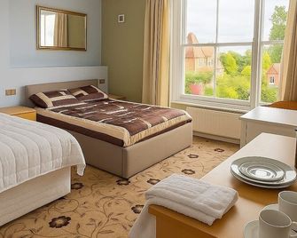 The Queens Road Hotel - שאנקלין - חדר שינה