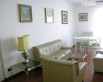 B&B Vintage - Pianoro - Sala de estar