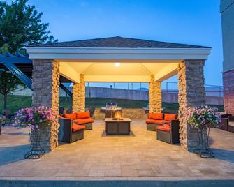 Candlewood Suites Jefferson City - Jefferson City - Patio