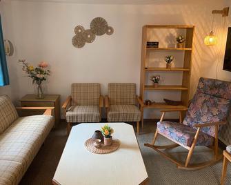 Ferienwohnung Durst 2 - Mayrhofen - Living room