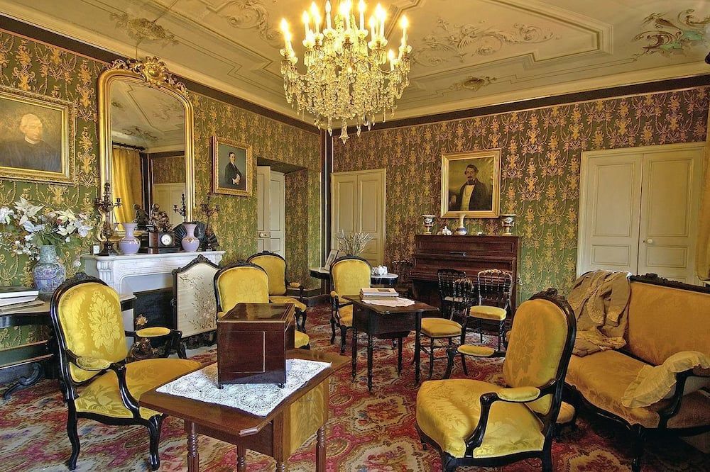 هوتل ماري إي مونتي