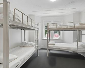 Urban Nomad - Potts Point (18 - 39 only) - Sydney - Bedroom