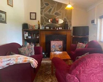 Charming Cottage in the Heart of Goolwa - Goolwa - Living room