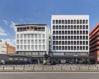Hotel New Tsuruta - Beppu - Building