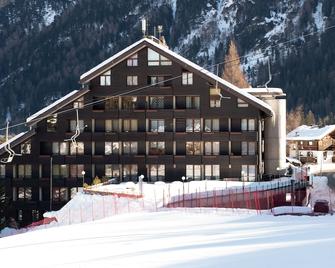 Italianway - Plagheira 1 - Santa Caterina Valfurva - Edificio