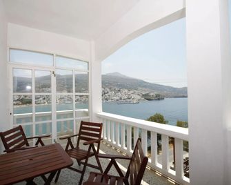 Villa Galazio - Batsi - Balkon