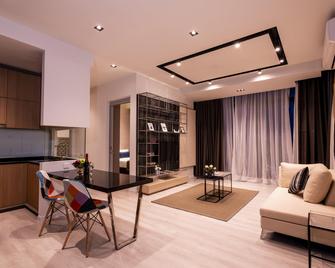 Expressionz Professional Suites by MyKey Global - Kuala Lumpur - Wohnzimmer