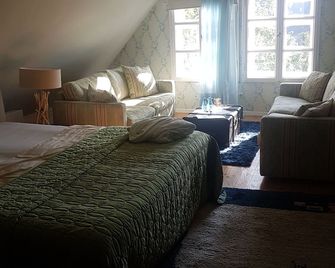 Rosindell cottage - Halle - Slaapkamer