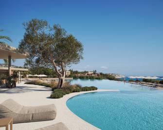 Rocrita Lifestyle Beach Resort - Sitia - Pool