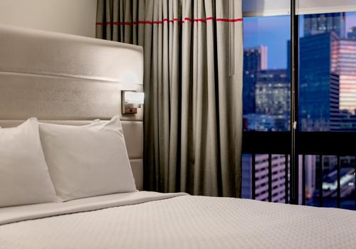 Crowne Plaza Atlanta - Midtown, an IHG Hotel from $26. Atlanta Hotel Deals  & Reviews - KAYAK