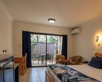 Novena Palms Motel - Northgate