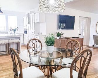 The Dunes Cottage-15 min walk to the beach - Prince Edward
