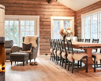 9 person holiday home in Geiranger-By Traum - Geiranger - Essbereich