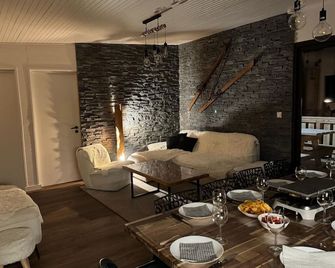 Chalet Marghan Super Besse 8+2 persons with Spa - Besse-et-Saint-Anastaise - Salon