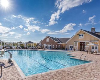1BD/Williamsburg at Governor's Green - Lots to do! - Williamsburg - Pool
