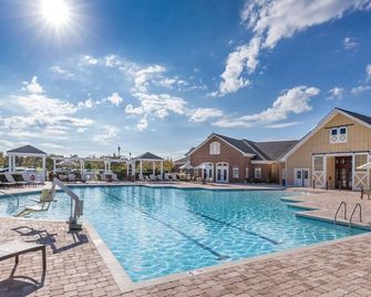 1BD/Williamsburg at Governor's Green - Lots to do! - Williamsburg - Pool