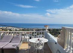 Place to stay for up to 10 vacationers - Piskopiano - Balcony