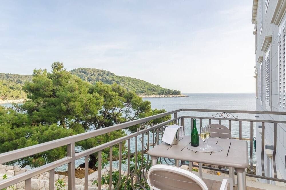 Superior Studio Balcony,sea View - Garden Secret - Saplunara - Balcón