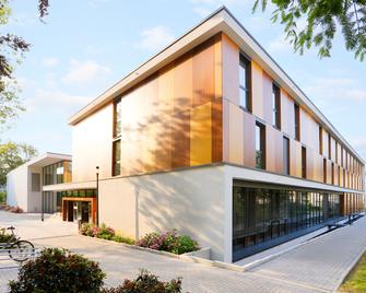 Top Embrace Hotel Franz Essen - Essen - Gebouw