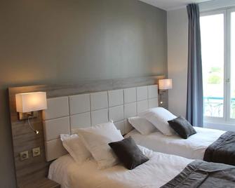 Hôtel L'Esturgeon - Poissy - Chambre