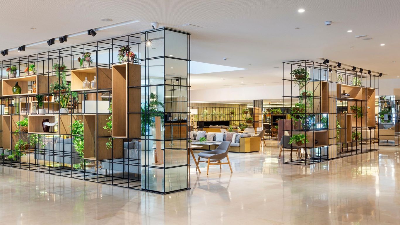 ميليا سيفييا