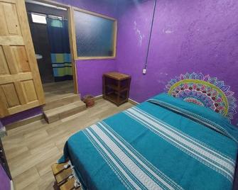 Hostal el Alebrije - Valle de Bravo - Yatak Odası