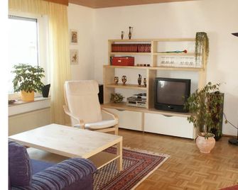 Wohnen Am Warteberg - Kassel - Living room