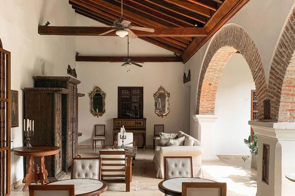 Hotel Boutique Casa Del Arzobispado - קרטחנה דה אינדיאס - סלון