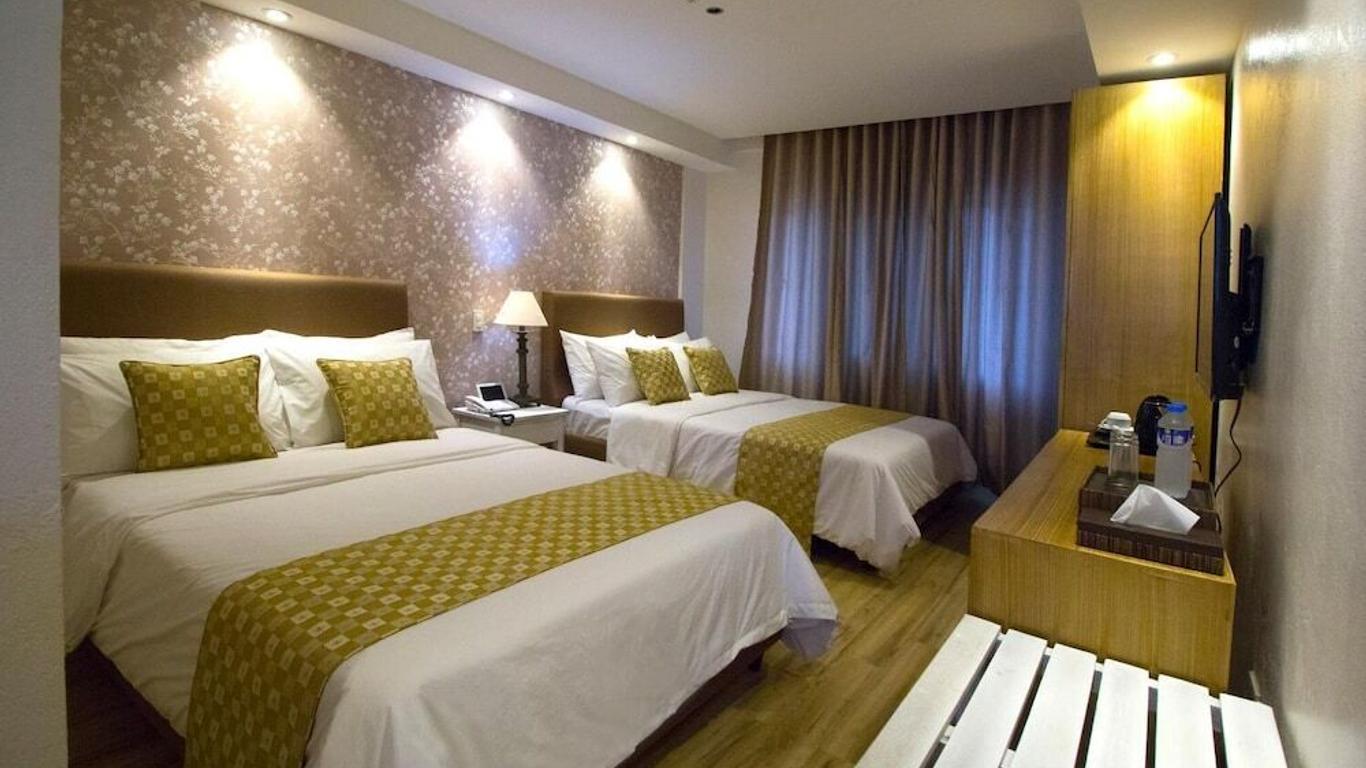 Sola Hotel
