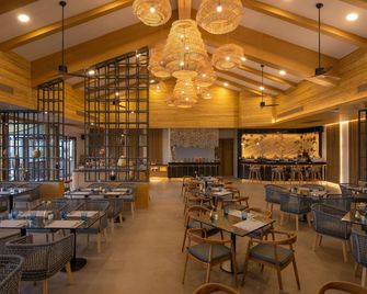 Sinae Phuket Luxury Hotel - Phuket - Restaurante