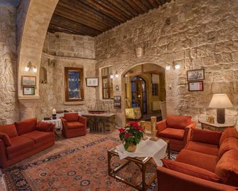 Hotel Temenni Evi - เออร์กัป - เลานจ์