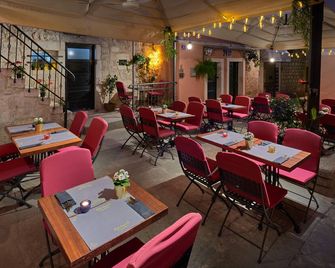 Piazza Heritage Hotel - ספליט - מסעדה