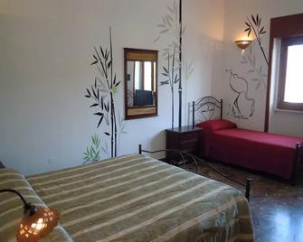 Camere A Sud - Alliste - Schlafzimmer