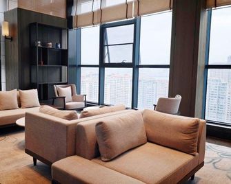 Cheery Dragon Hotel - Weihai - Area lounge