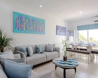 Beautiful, Cozy, Comfortable full equipped Home In Puerto Morelos - Puerto Morelos - Wohnzimmer