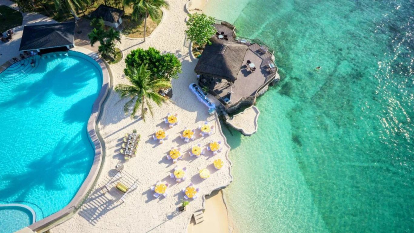 Cuna Mangodlong Paradise Beach Resort