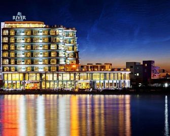 River Hotel Ha Tien - Ha Tien - Edificio