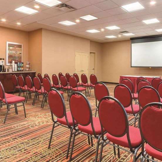 Hampton Inn by Hilton Edmonton/South image 1