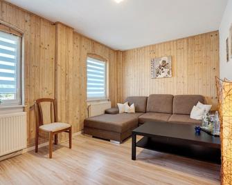 Ferienwohnung Kurzentrum - Bad Lausick - Wohnzimmer