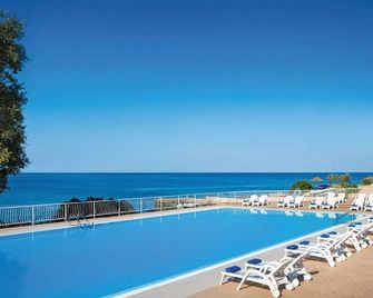 Victoria Mobilehome in Solaris Fkk Natur - Poreč - Pool