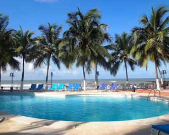 Africa Queen - Somone - Pool