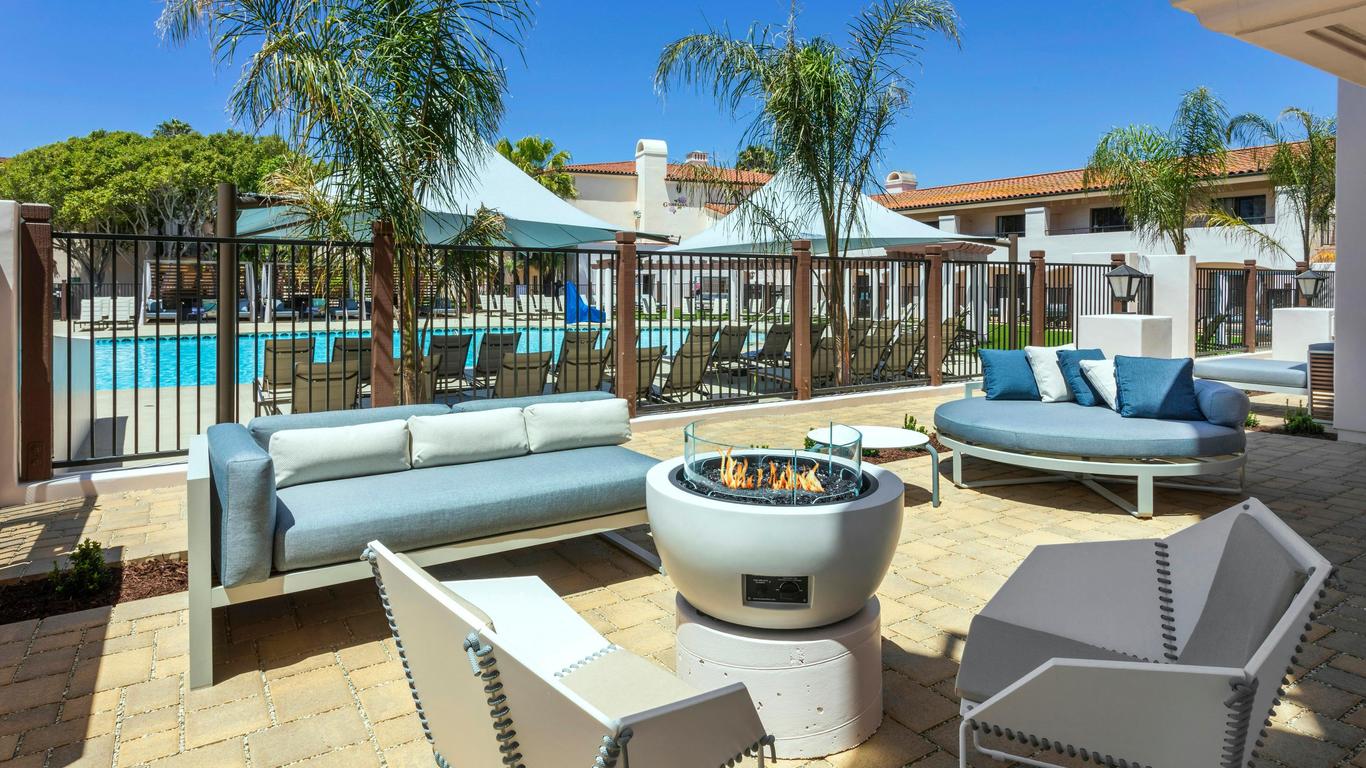 Hilton Santa Barbara Beachfront Resort