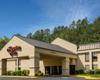 Hampton Inn by Hilton Chester South - Chester - Gebouw