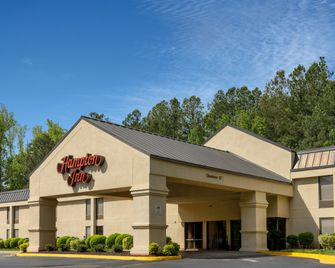 Hampton Inn by Hilton Chester South - Chester - Rakennus