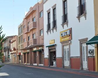 Hotel San Carlos - Irapuato - Edificio