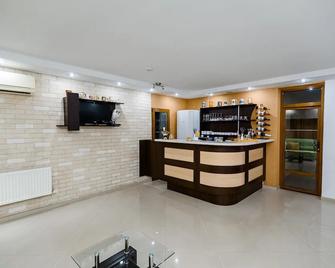 Tiptop Hotel City Center - Chişinău - Recepción